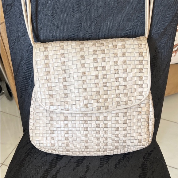 Bottega Veneta Handbags - Bottega Veneta Beige Cream Woven Leather Crossbody Bag